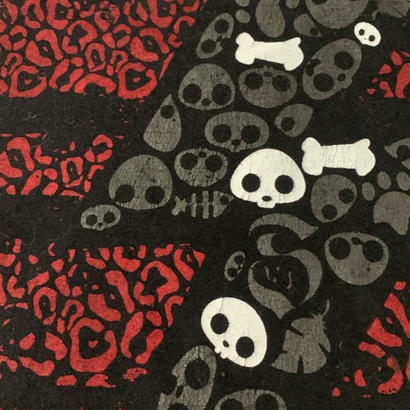 Skelanimals Black Skull and Lightning T-Shirt small size - Picture 4 of 6